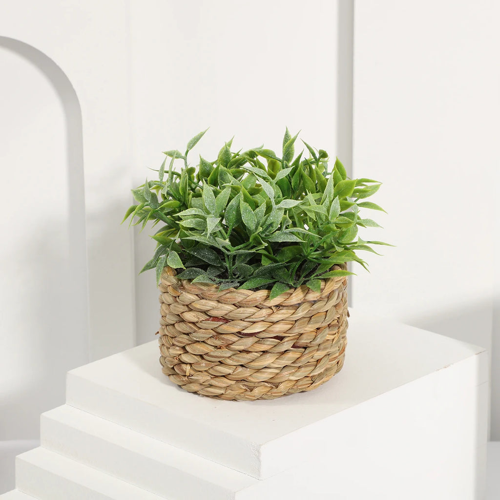 🌿 Evergreen Artificial Eucalyptus Plant Pot – No-Maintenance Home Décor for Fresh, Clean & Stylish Living Spaces