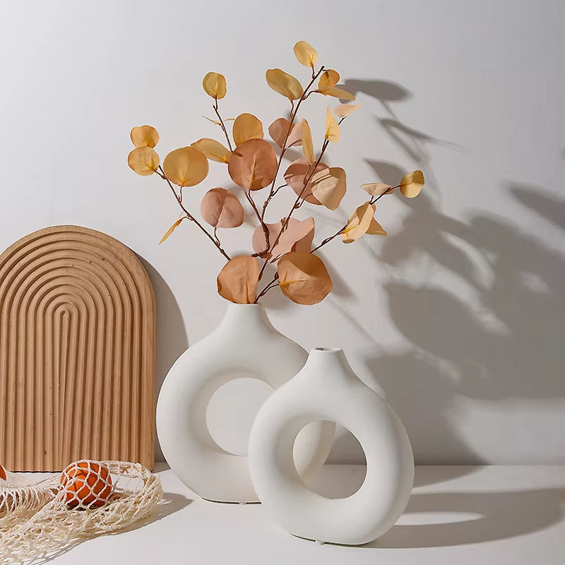 Nordic Modern Decorative Flower Vase – Elegant Plastic Bud Vase for Home & Event Décor