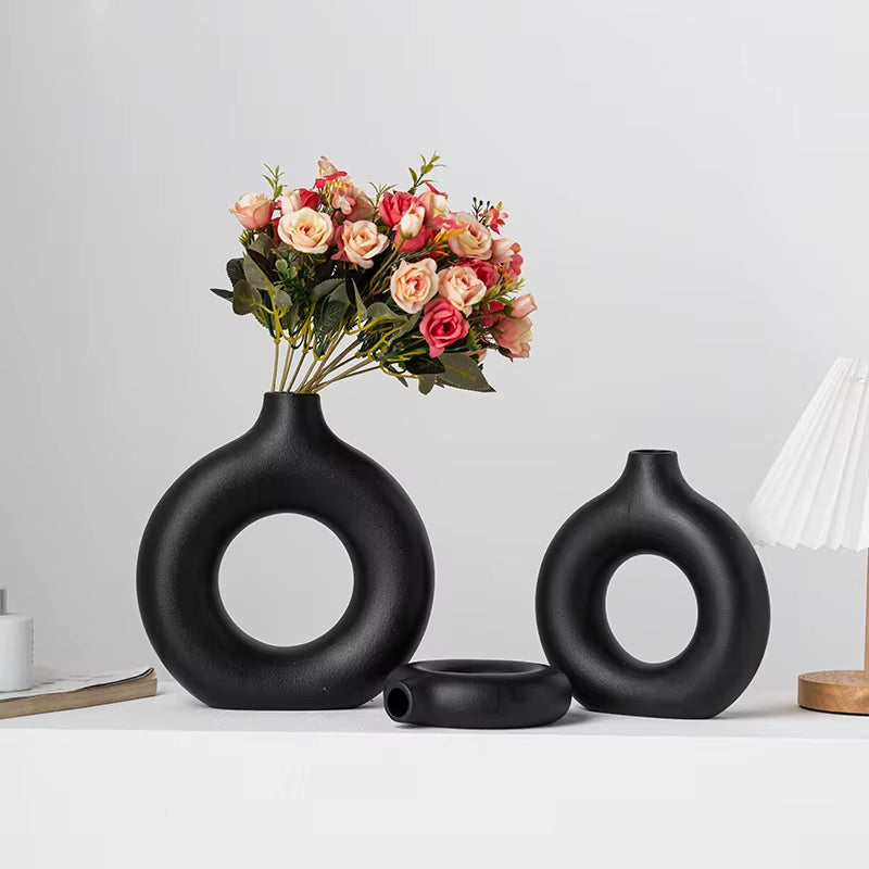 Nordic Modern Decorative Flower Vase – Elegant Plastic Bud Vase for Home & Event Décor
